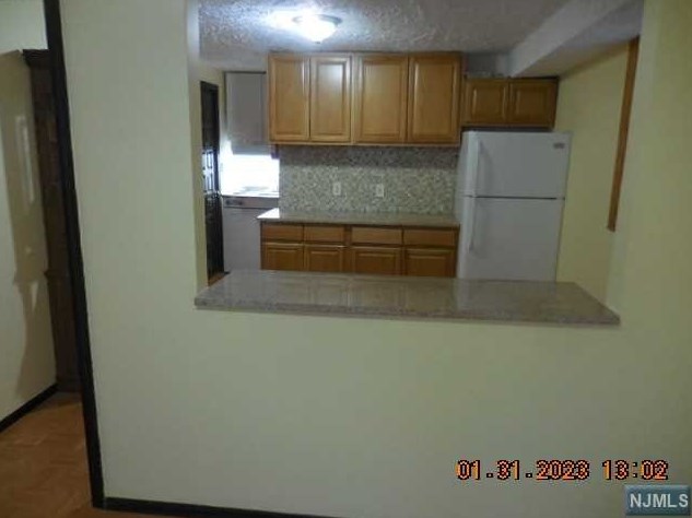 455 9th St #1, Fairview, NJ 07022