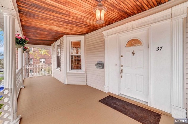57 Franklin St, Englewood, NJ 07631