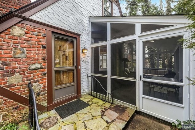 423 Alpine Terrace, Ridgewood, NJ 07450