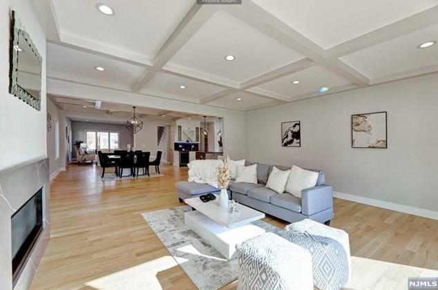 76 Passaic Ave, Rutherford NJ 07070-2059 exterior