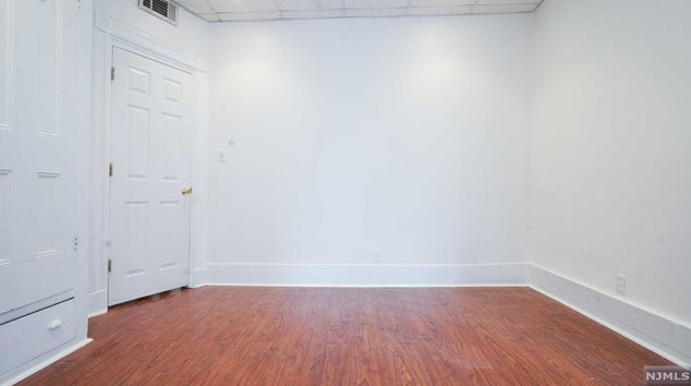 3334 Park Ave #2, Union City, NJ 07086