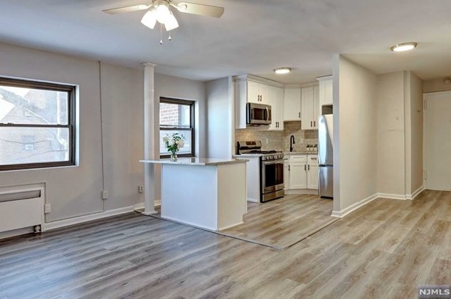 3061 Edwin Ave #2f, West Fort Lee, NJ 07024