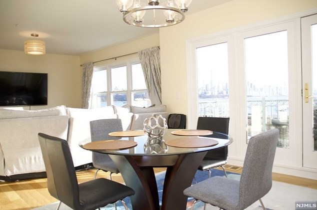 228 The Promenade #228, Edgewater, NJ 07020