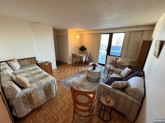 1590 Anderson Ave #2d, West Fort Lee, NJ 07024