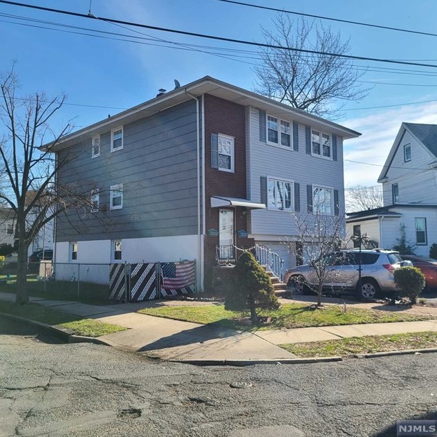 9 Edison St, Ridgefield Park, NJ 07660