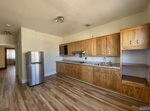 29 Wilson Ave #2, Kearny, NJ 07032