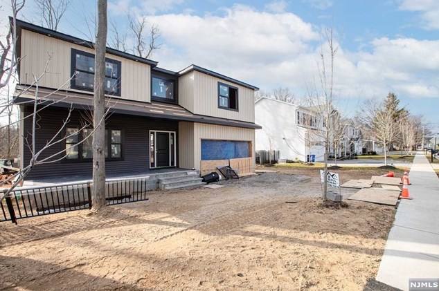 129 Rivervale Rd, Westwood, NJ 07675