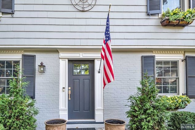 139 Grant St, Ridgewood, NJ 07450