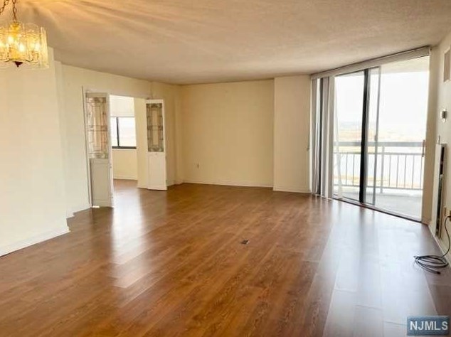 1338 Harmon Cove Tower, Secaucus NJ  07094-1724 exterior