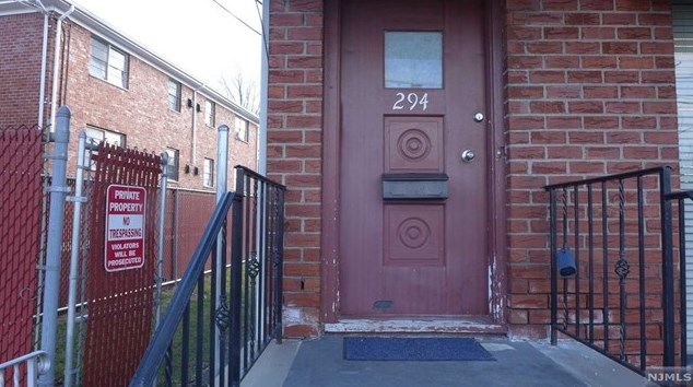 294 Liberty St #2fl, Little Ferry, NJ 07643