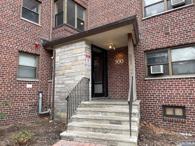500 Linwood Dr #3g, West Fort Lee, NJ 07024