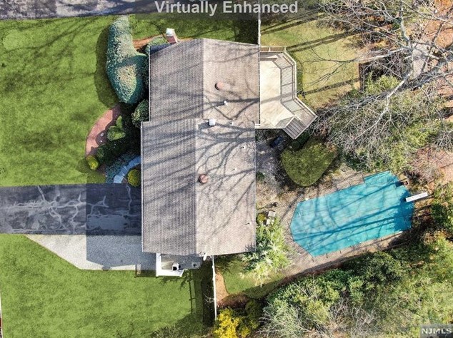 408 Faletti Cir, Westwood, NJ 07675-6035