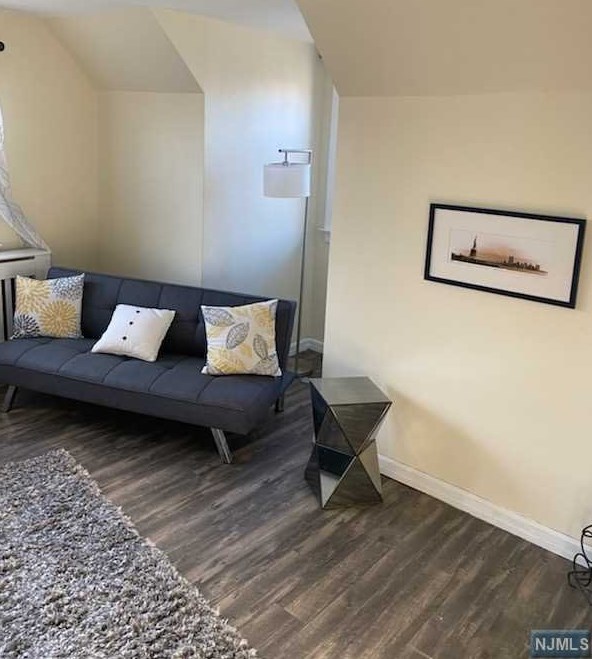 83 Rollins Ave, Clifton NJ  07011-3518 exterior