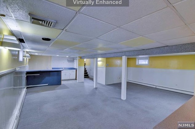 12 Locust St, Elmwood Park NJ  07407-1327 exterior