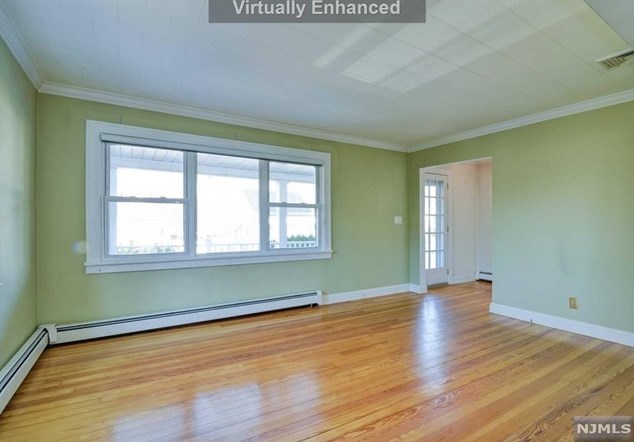 12 Locust St, Elmwood Park NJ  07407-1327 exterior