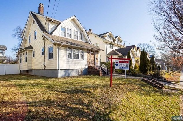 117 Degraw Ave, Teaneck, NJ 07666