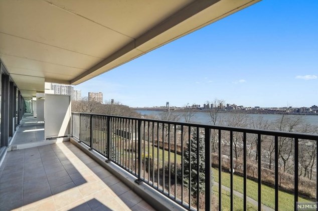 3 Horizon Rd #g 12, West Fort Lee, NJ 07024