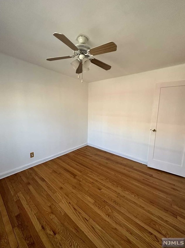 292 Esplanade Apt 33, Hackensack, NJ 07601