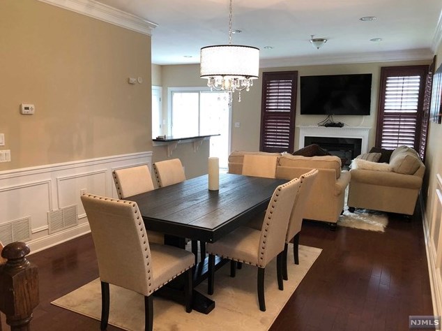 1 Forshee Cir, Montvale, NJ 07645