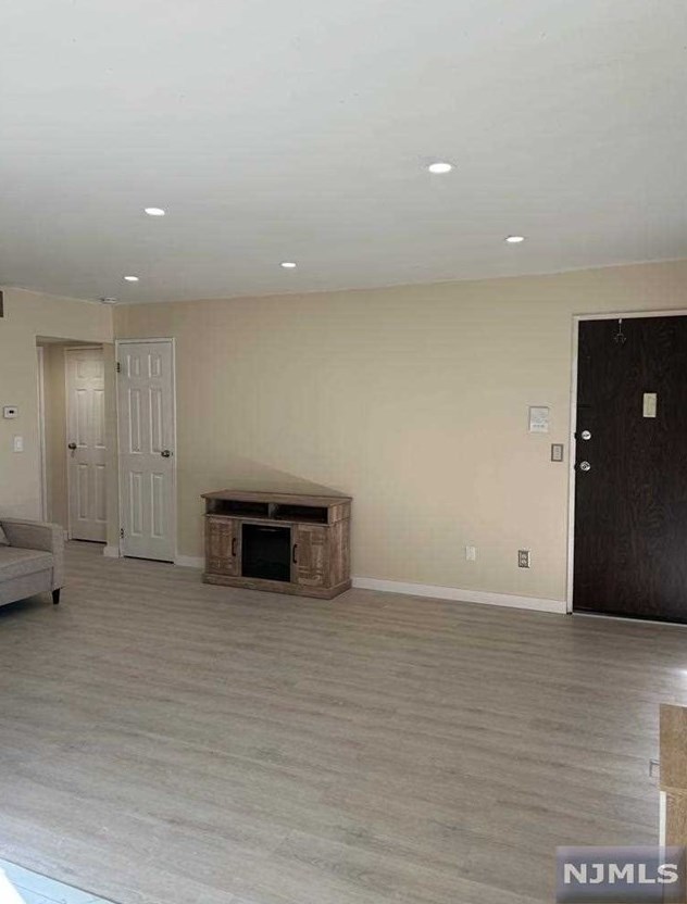 1001 Unicorn Way #c2, Clifton, NJ 07011