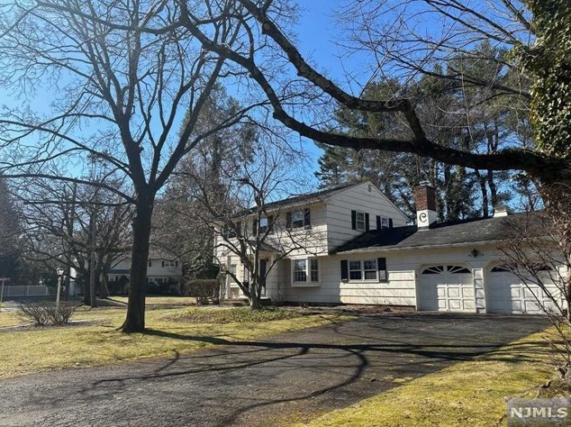 4 Friend Terrace, Harrington Park, NJ 07640