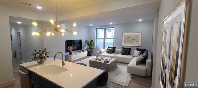 202 Kearny Ave #1, Kearny, NJ 07032