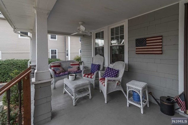 39 Rea Ave, Midland Pk NJ 07432-1930 exterior