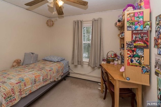 39 Rea Ave, Midland Pk NJ 07432-1930 exterior