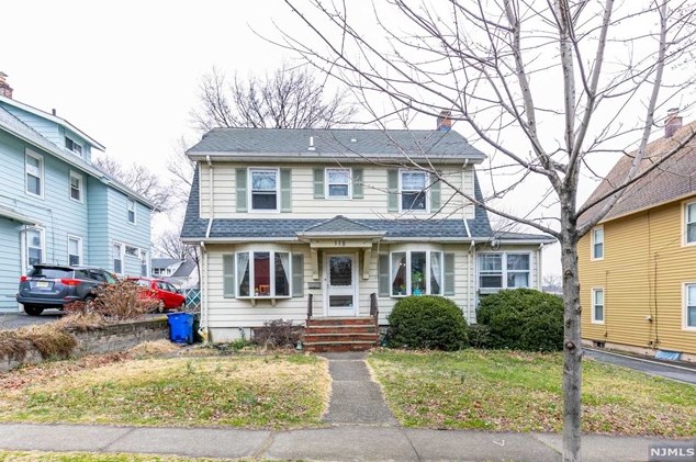 118 Washington Ave, Rutherford NJ  07070-1509 exterior