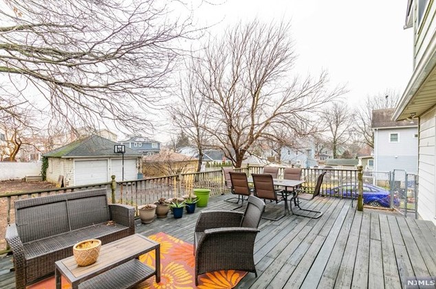 118 Washington Ave, Rutherford NJ  07070-1509 exterior