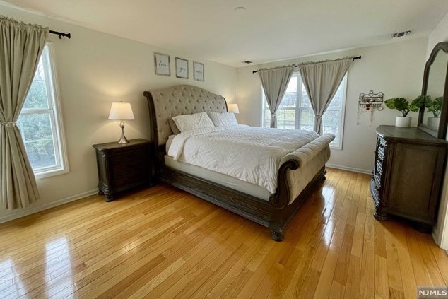 140 George Russell Way, Clifton NJ  07013-2678 exterior