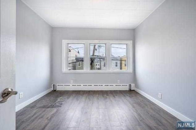 151 Terhune Ave, Jersey City, NJ 07305-2046