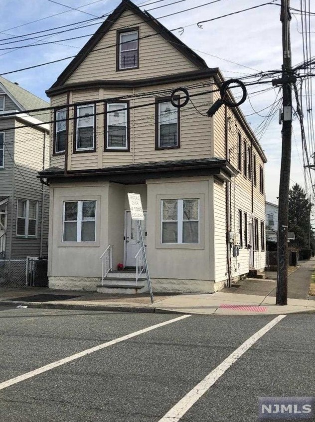 59 Barkley Ave, Clifton, NJ 07011-2633