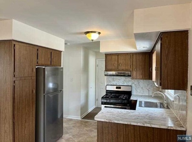 219 Sanford Ave #2, Kearny, NJ 07032