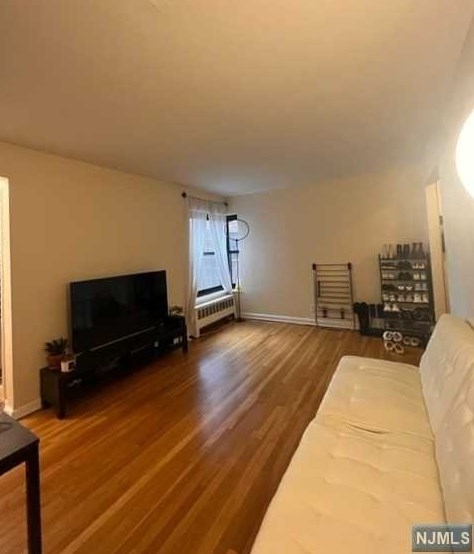 2329 Hudson Ter Apt B3, West Fort Lee, NJ 07024