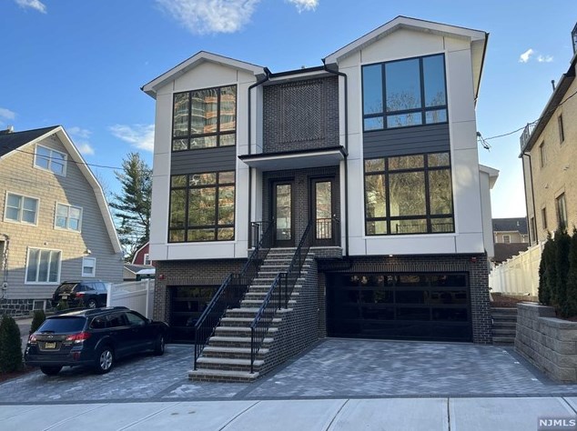 28 Lafayette Ave #b, Cliffside Park, NJ 07010