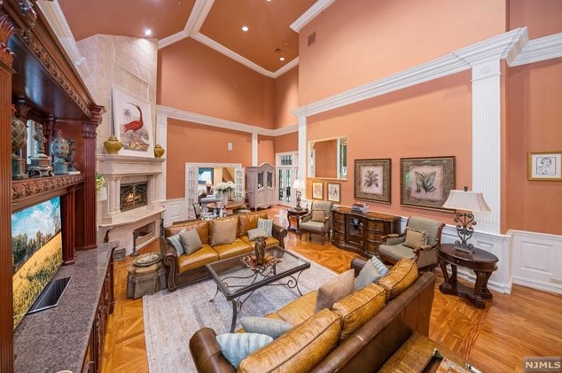 181 Montross Ave, Rutherford NJ  07070-1610 exterior