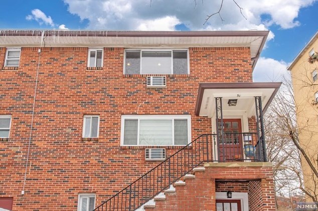 51 Espy Rd, West Caldwell, NJ 07006