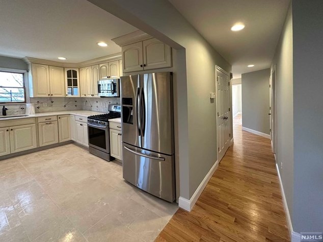 184 Jersey Ave #1a, Cliffside Park, NJ 07010