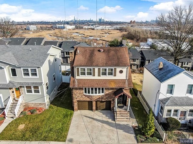 268 Lafayette Ave, Lyndhurst, NJ 07071