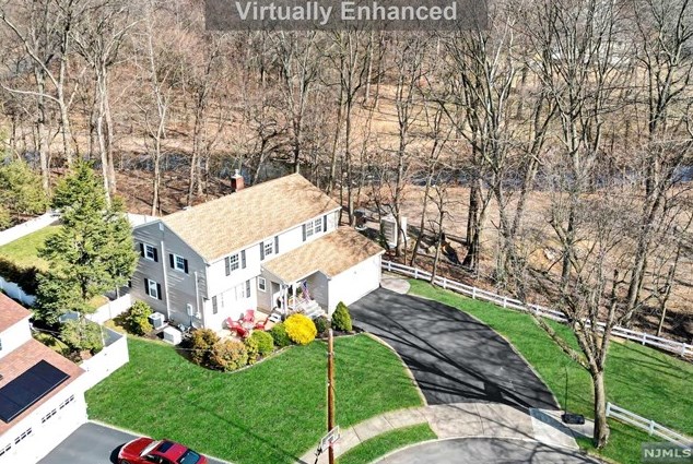 695 Wall St, Ridgewood, NJ 07450