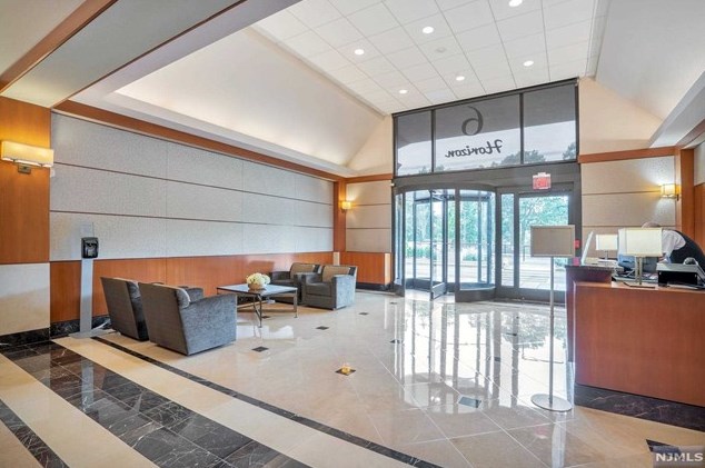 6 Horizon Rd #2303, West Fort Lee, NJ 07024