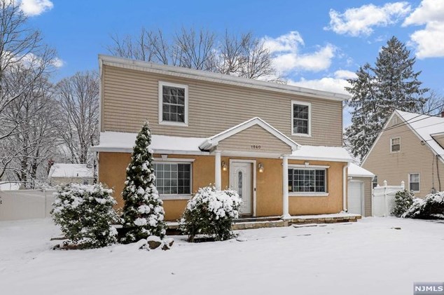 1840 Teaneck Rd, Teaneck, NJ 07666
