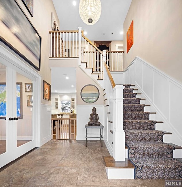 194 10th, Cresskill, NJ 07626