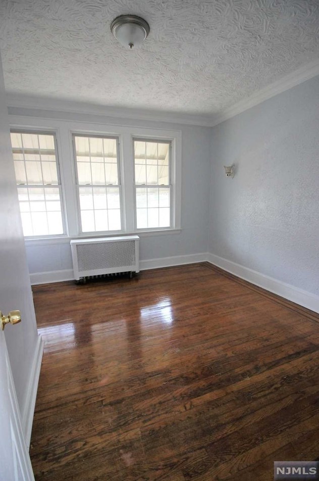 134 Norman Rd, Newark NJ  07106-3309 exterior