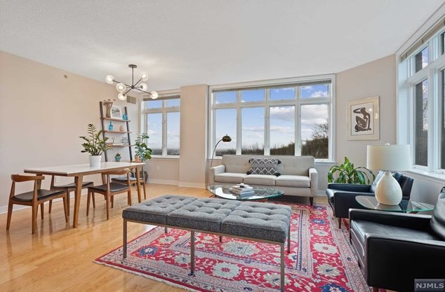 616 S Orange Ave #8d, Maplewood, NJ 07040