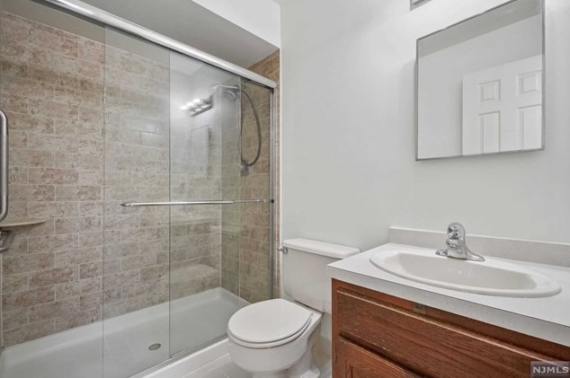 461 Tenafly Rd, Englewood NJ  07631-1785 exterior