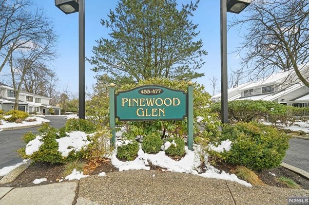 461 Tenafly Rd, Englewood NJ  07631-1785 exterior