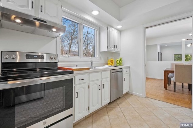 461 Tenafly Rd, Englewood NJ  07631-1785 exterior