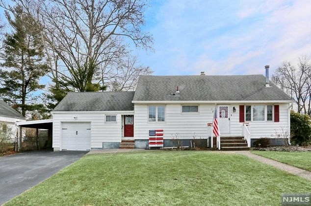 189 Hirschfield Pl, N Milford, NJ 07646